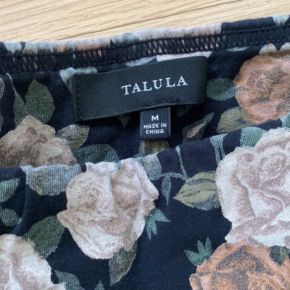 NWOT Aritzia Talula Leggings - Floral Print - Picture 4 of 4